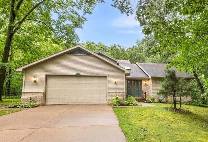 2900 Noon Road, Jackson, MI 49201