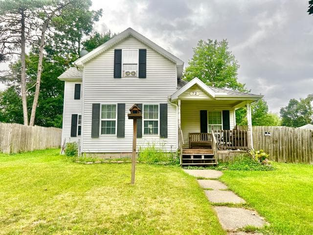 72 Budlong Street, Hillsdale, MI 49242