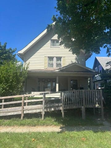 301 Perry Street, Albion, MI 49224