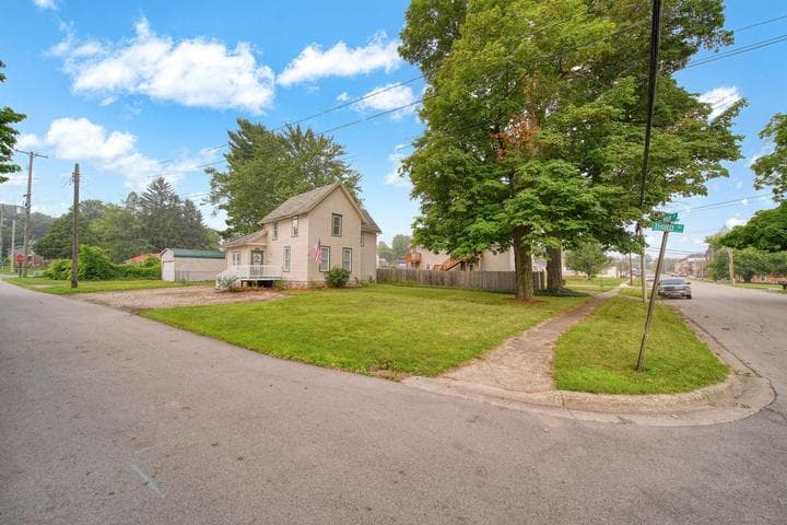 209 E Main Street, Parma, MI 49269