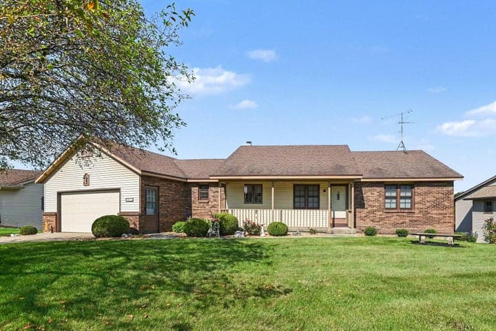 3011 Clearview Drive, Hudsonville, MI 49426