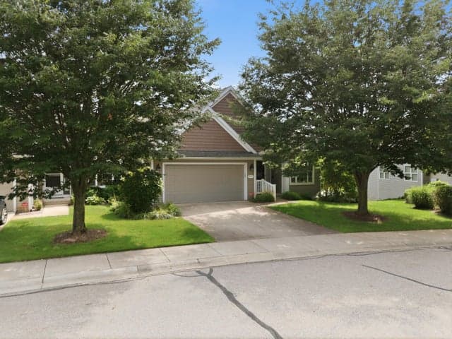 2175 Gray Oak Cove, Portage, MI 49024