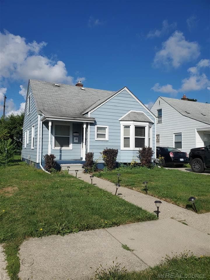23043 Normandy, Eastpointe, MI 48021
