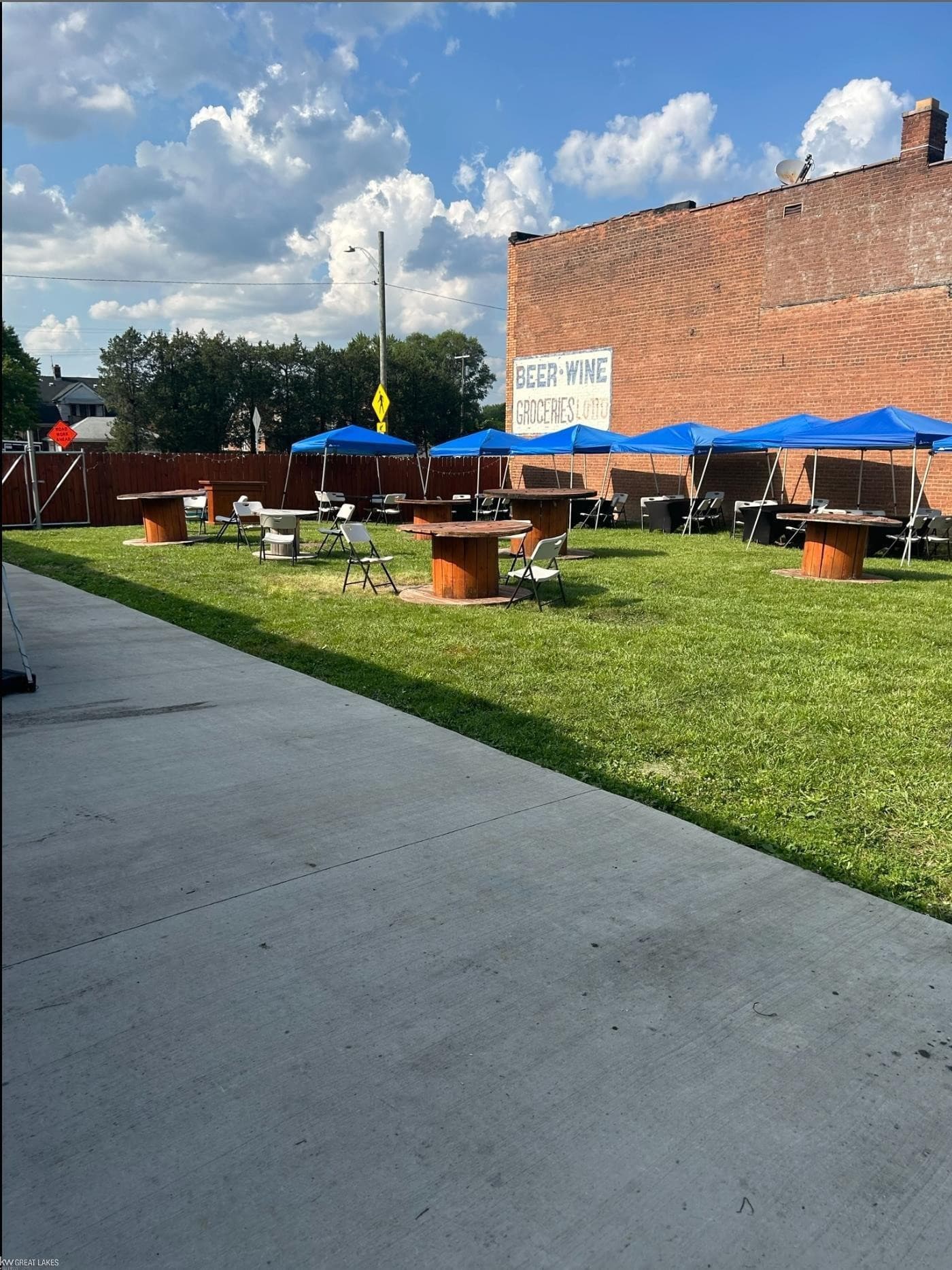 15132 - 15126 Harper Avenue, Detroit, MI 48224
