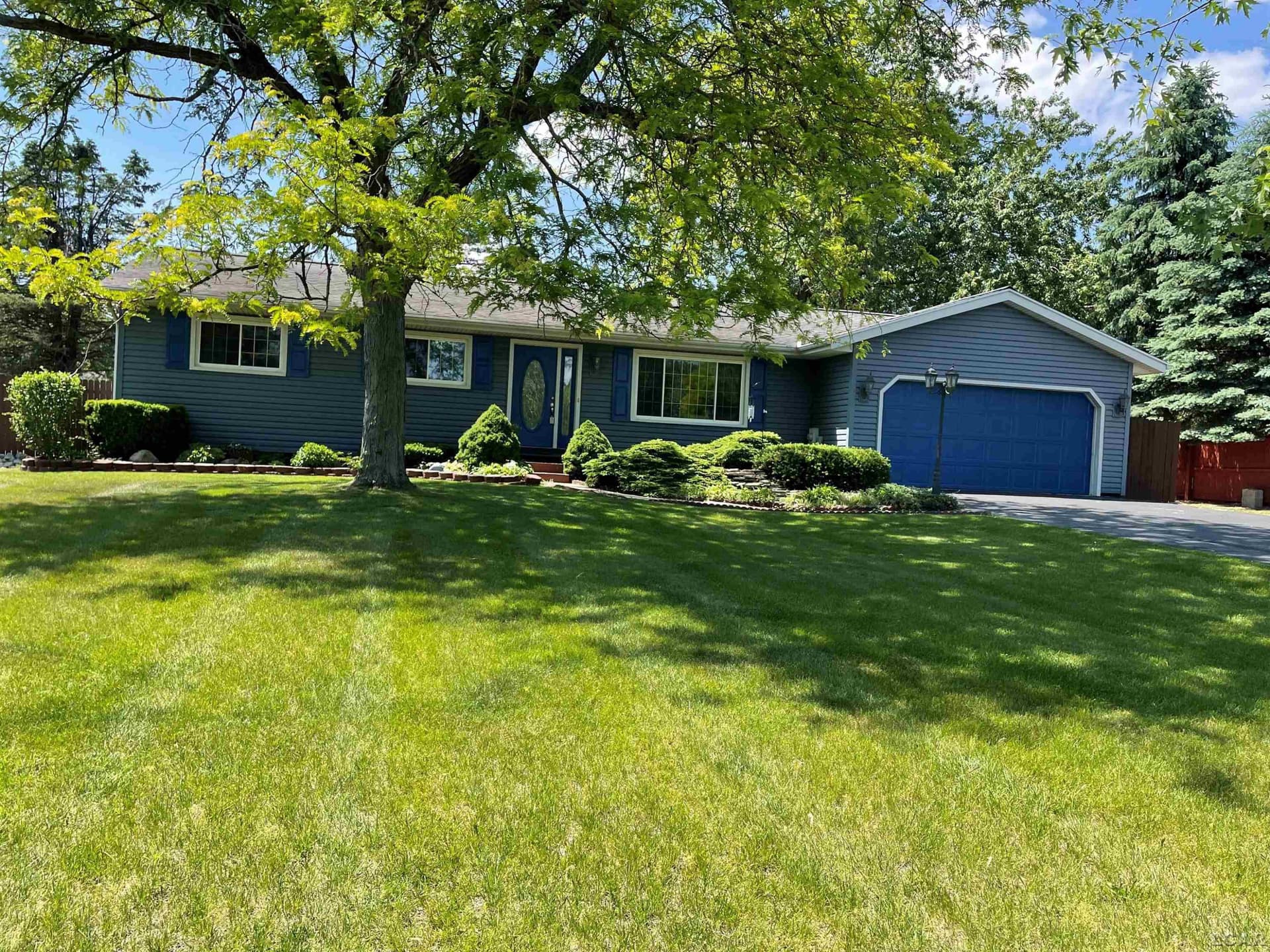 4278 Mohawk Trail, Adrian, MI 49221
