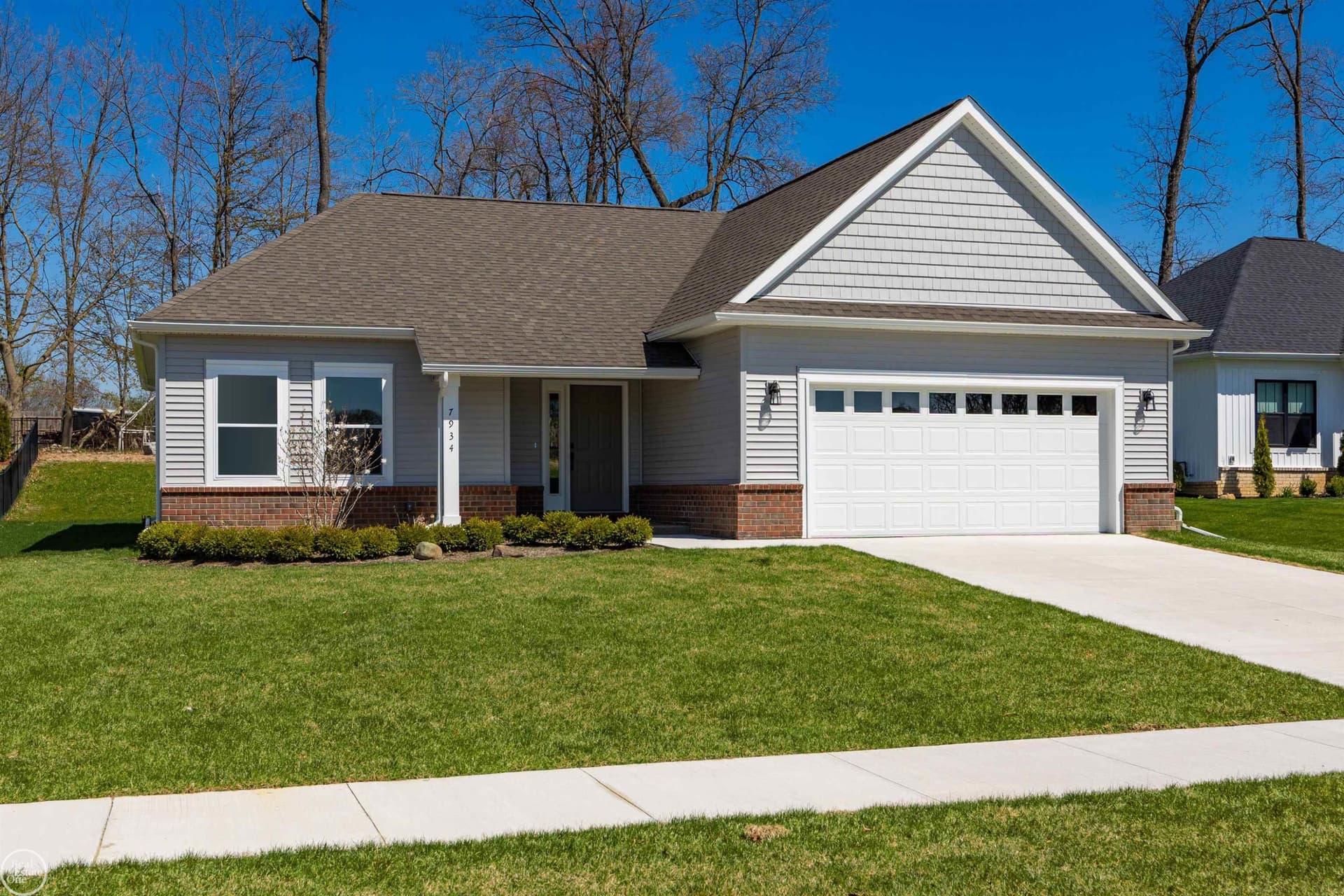 7934 Jordan Drive, Waterford, MI 48327