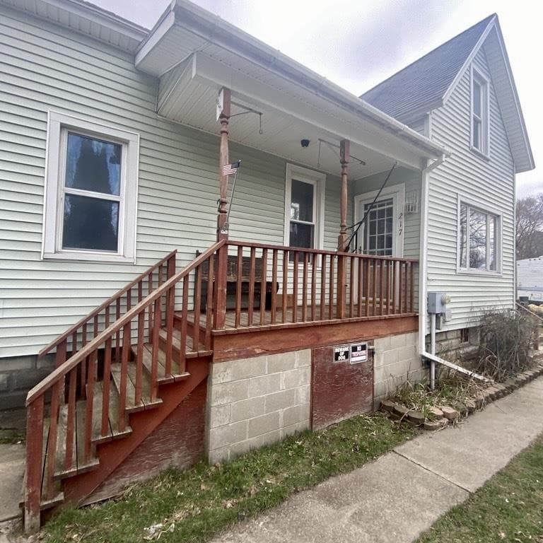 217 Tenth Street, Manistee, MI 49660