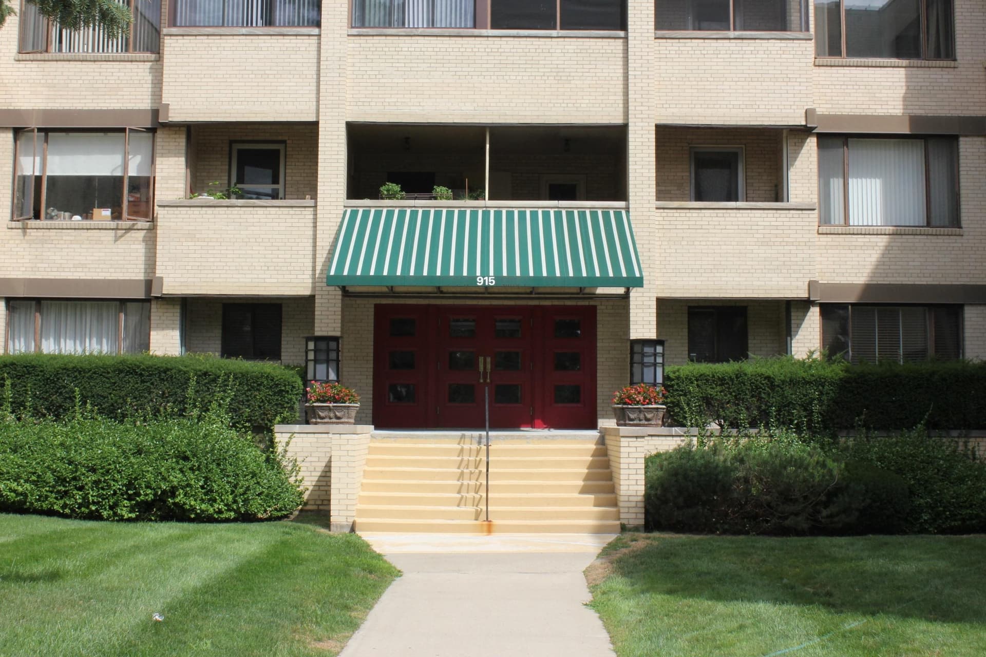 915 E Court #206 Street, 206, Flint, MI 48503