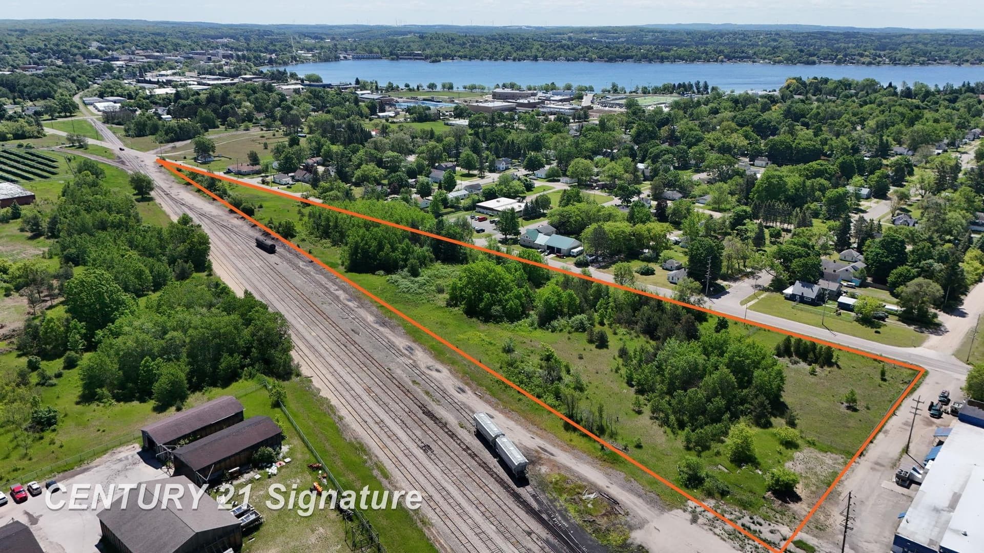 VL Wright Street, Cadillac, MI 49601