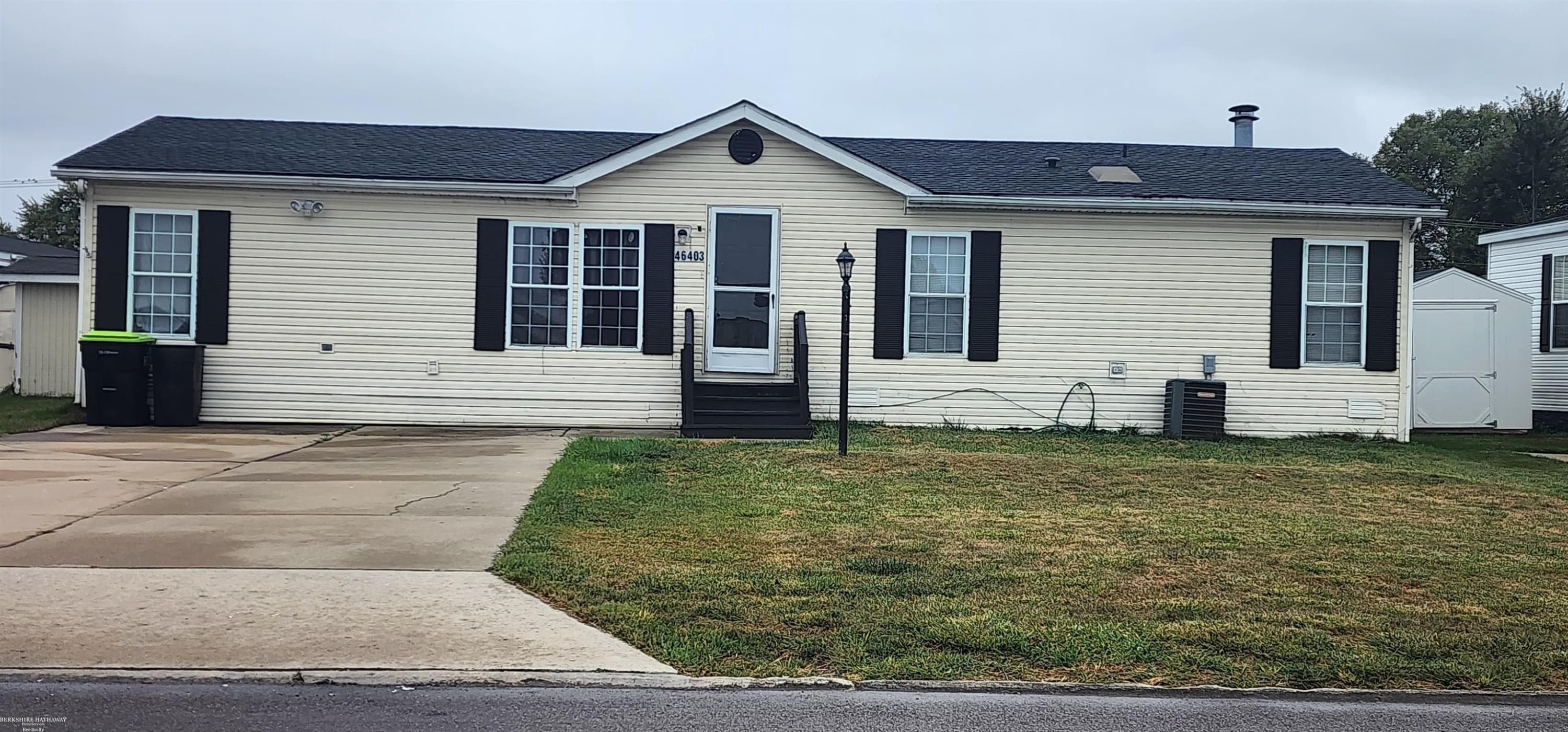 46403 Le Grande Boulevard, Macomb, MI 48044