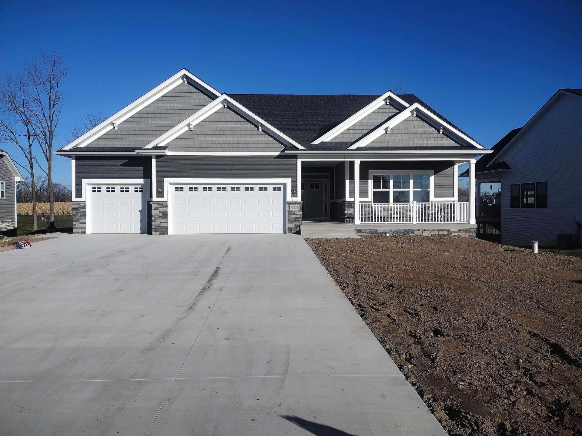 5220 Amelia Earhart Drive, Linden, MI 48451