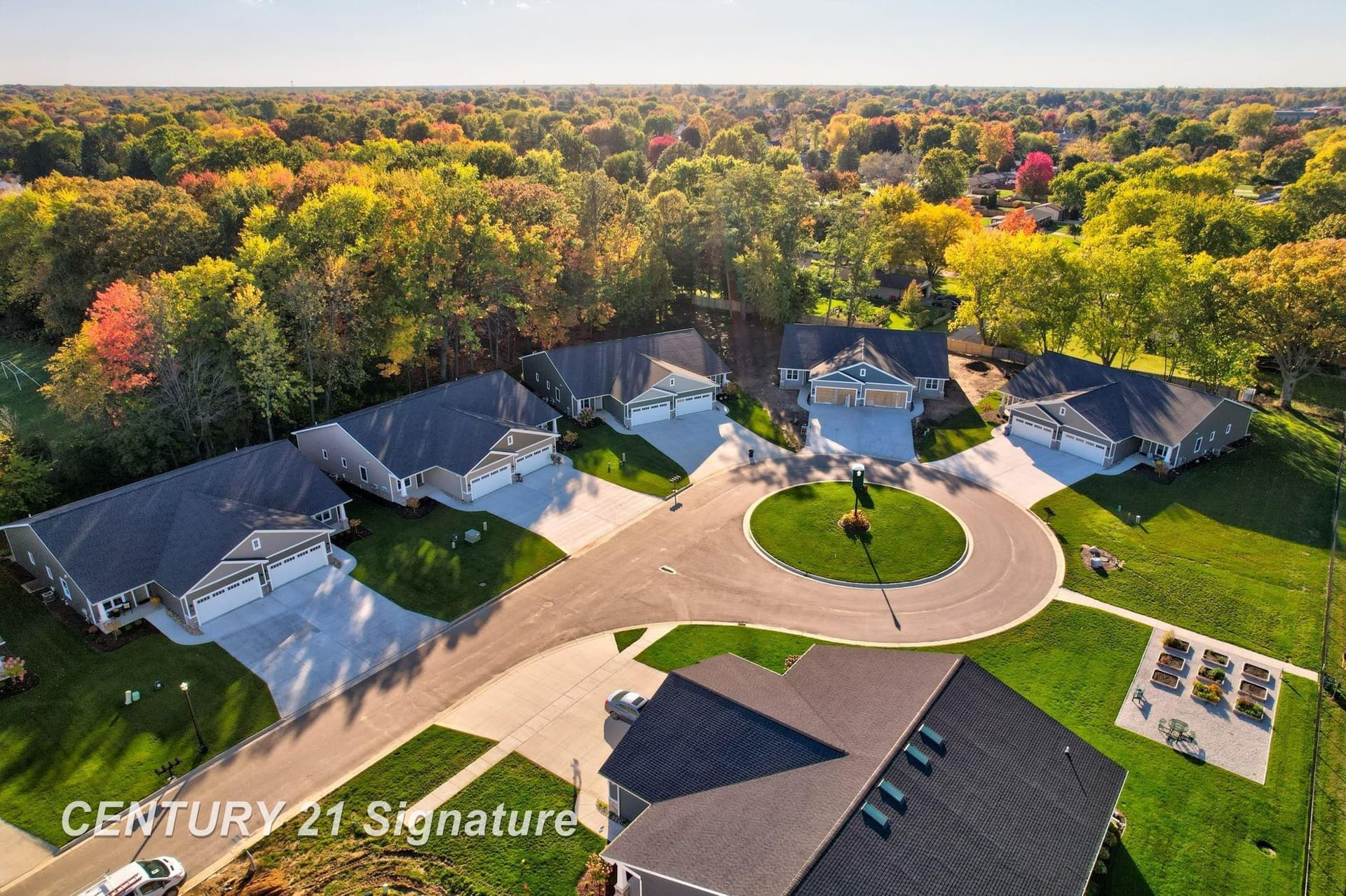 4215 Woodburn Court, Saginaw, MI 48603