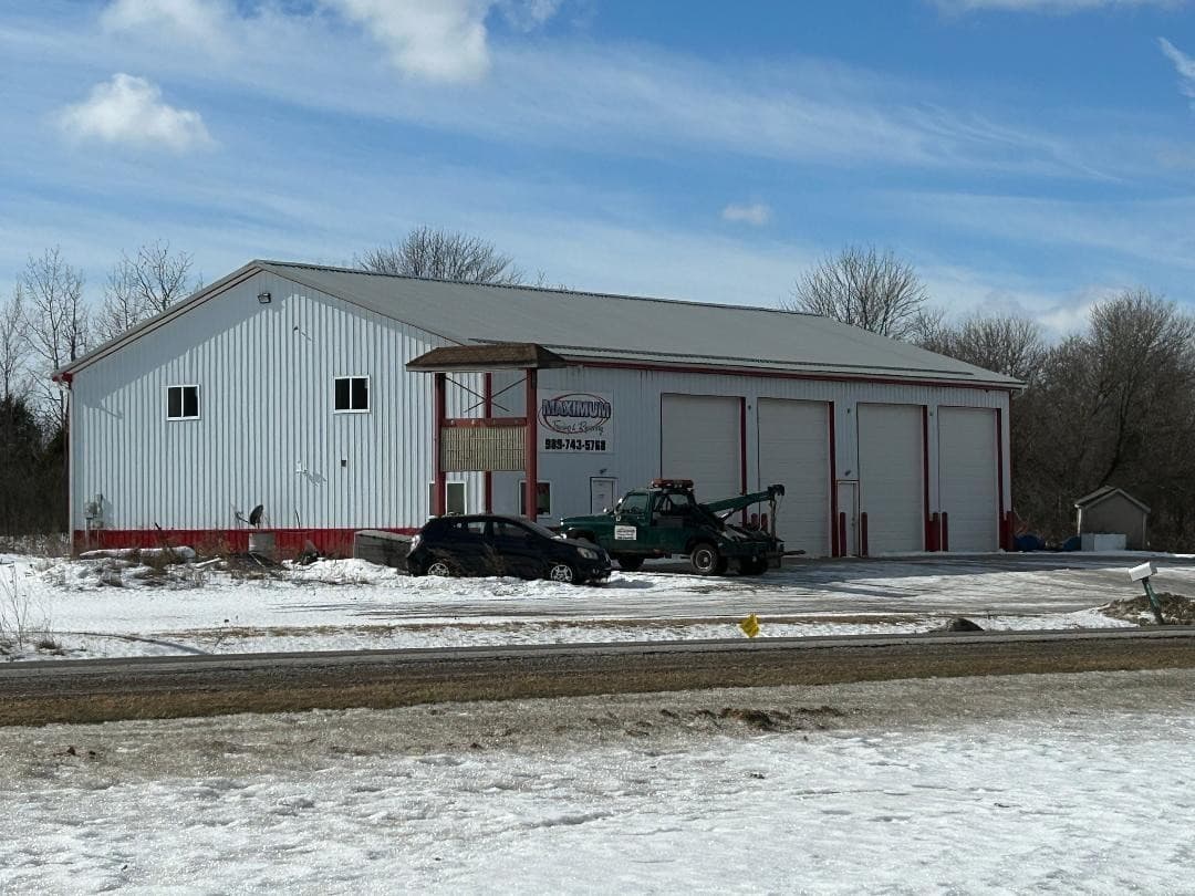 4040 E M-71 Highway, Corunna, MI 48817