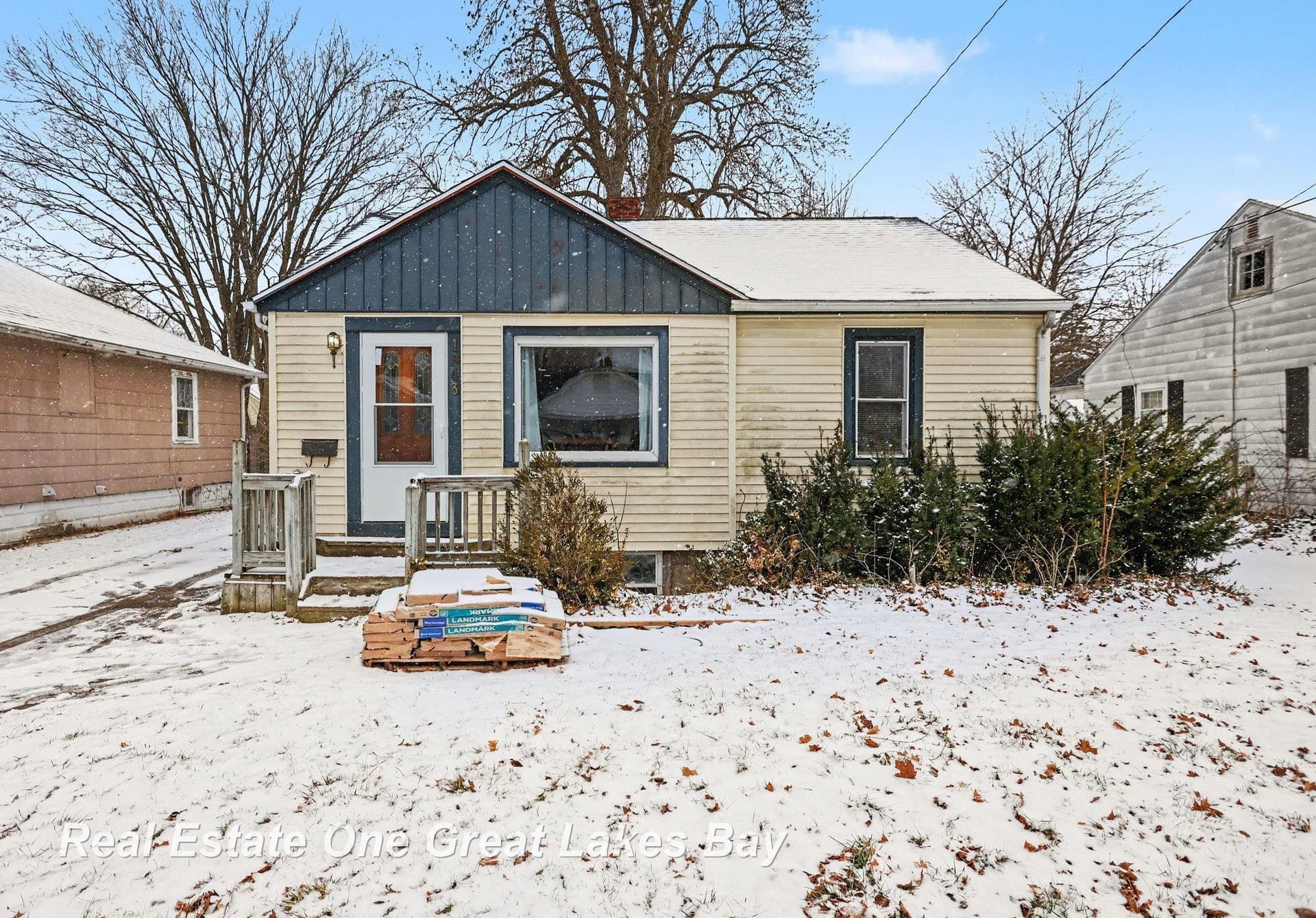 1943 Ottawa Street, Saginaw, MI 48602