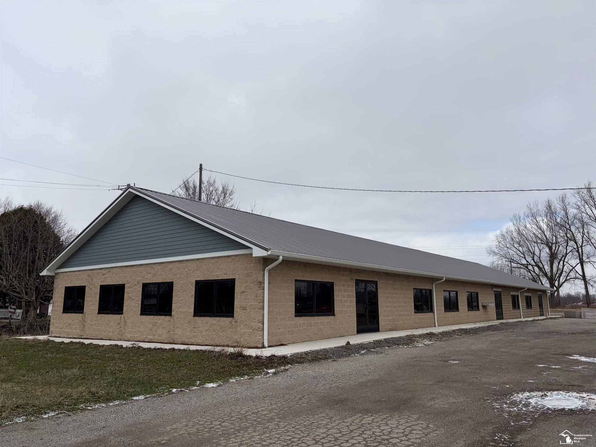 803 Nadeau Road, Monroe, MI 48162