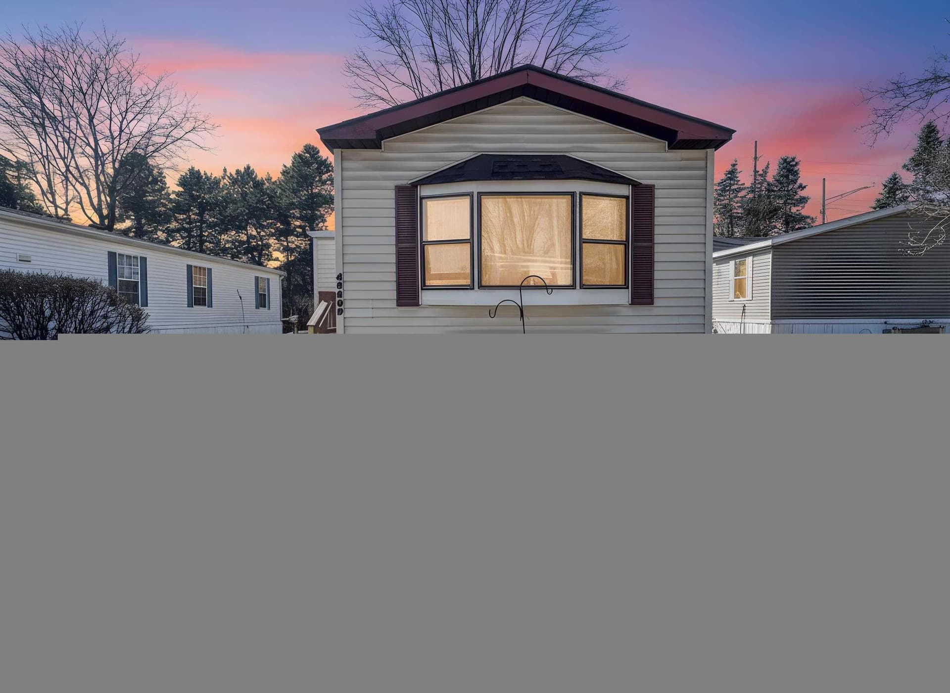 48609 Pineview Drive, Shelby, MI 48317