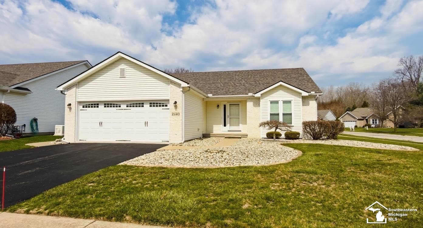 2140 Delaware Lane Road, Temperance, MI 48182