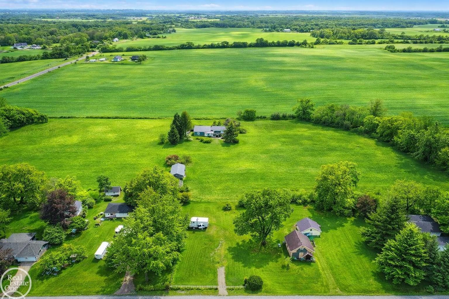 10151 CANADA Road, Birch Run, MI 48415