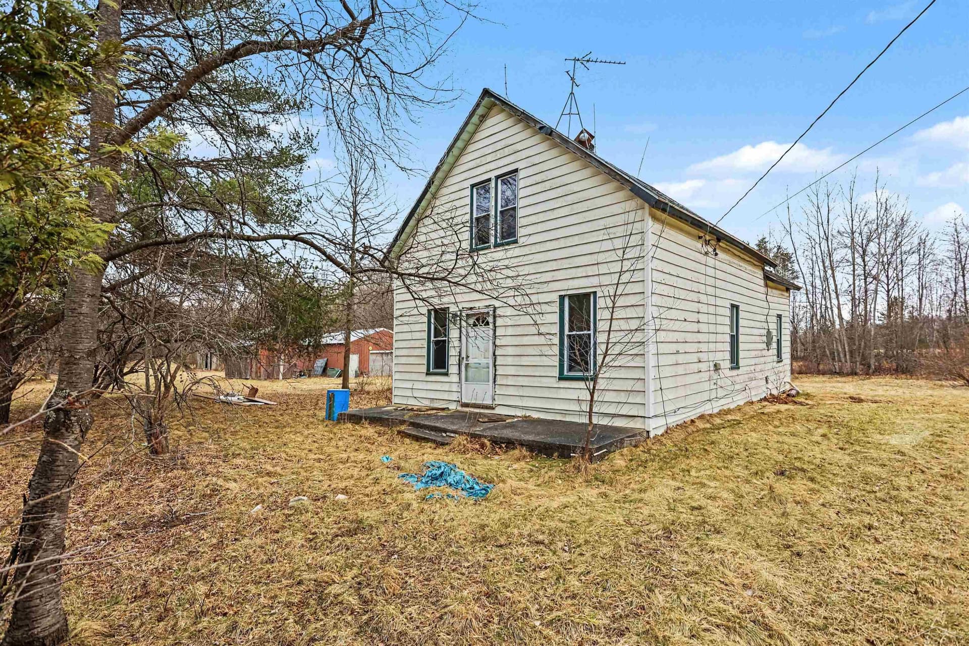 5628 S Orr Road, Saint Charles, MI 48655