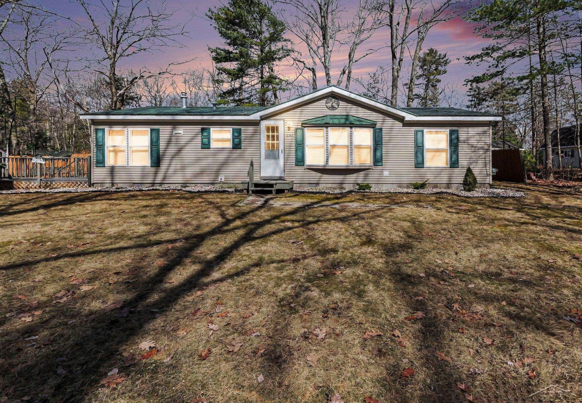 5361 E 11th Street, Au Gres, MI 48703