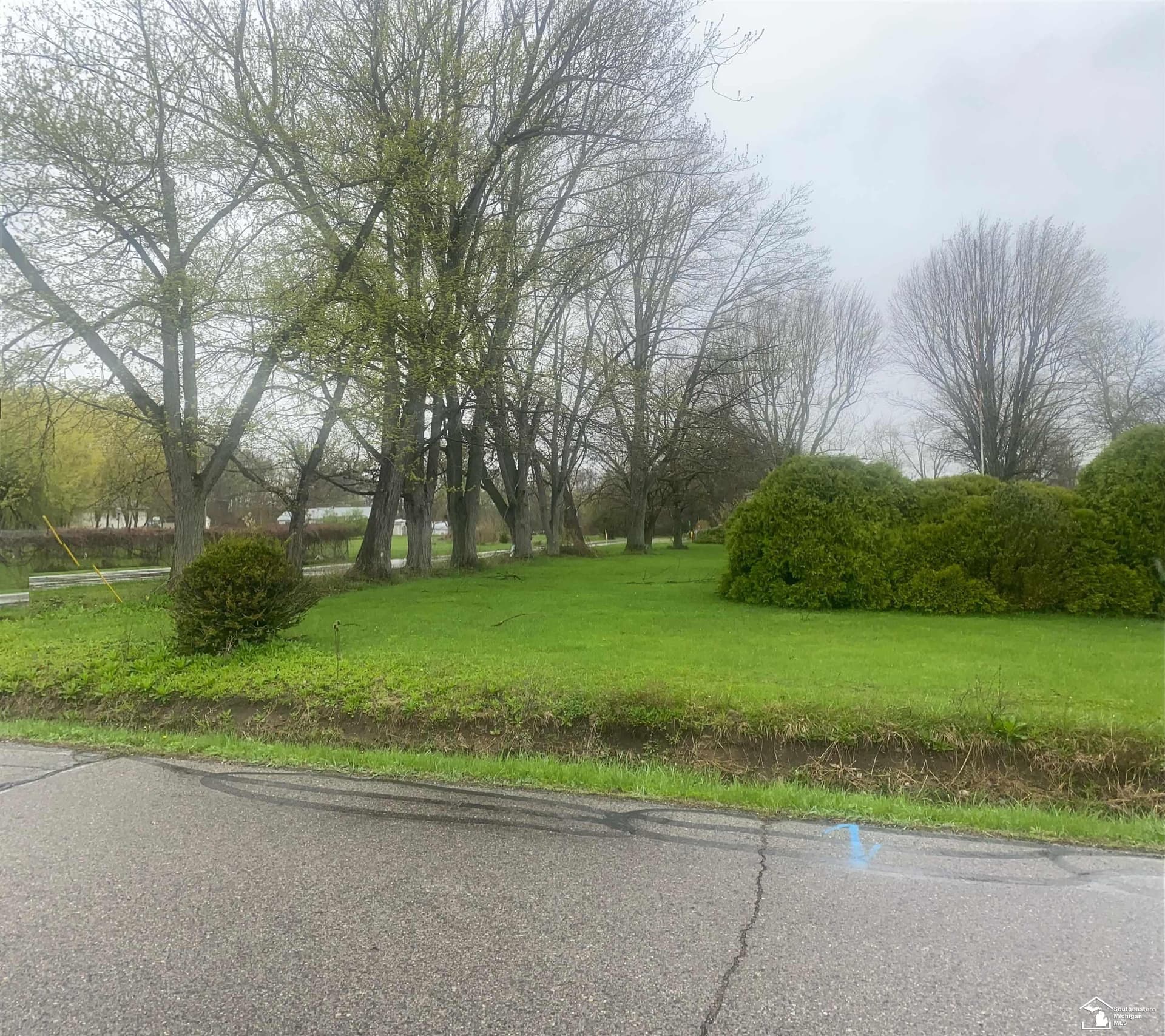 7518 Superior Avenue, Newport, MI 48166