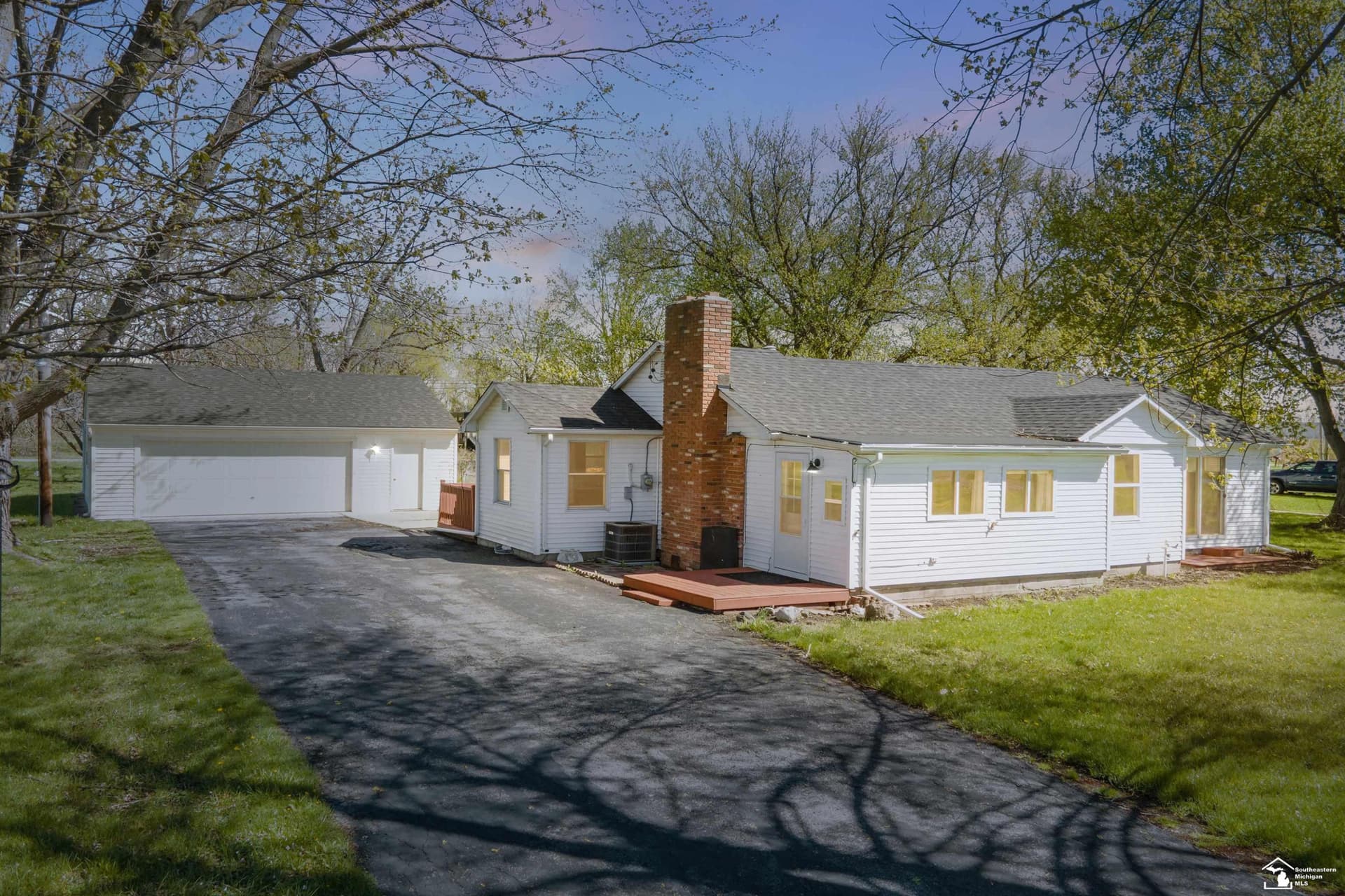2500 Candace Street, Erie, MI