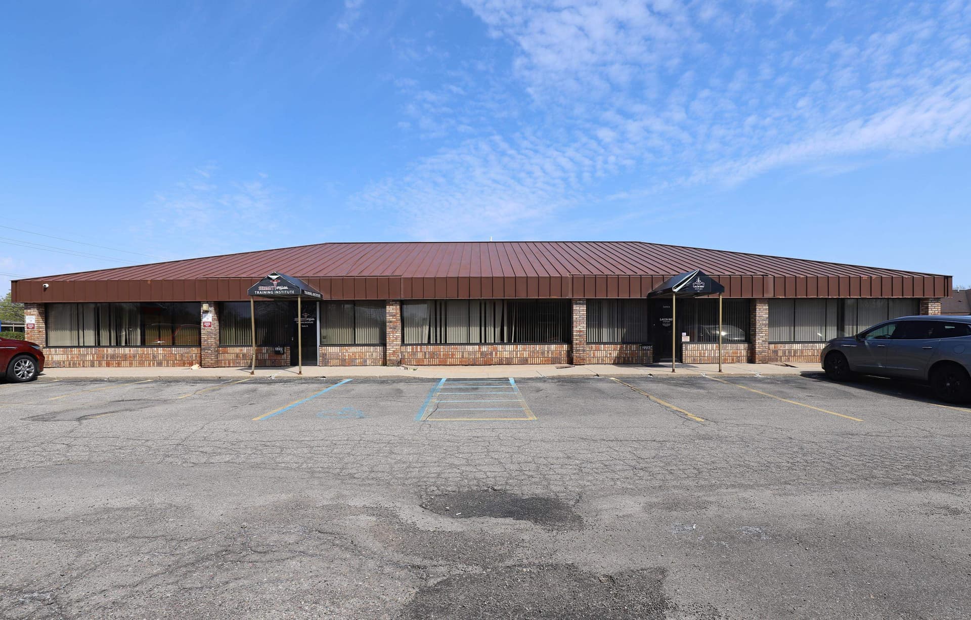2255 S Linden Road, Bldg. 1, Flint, MI 48532