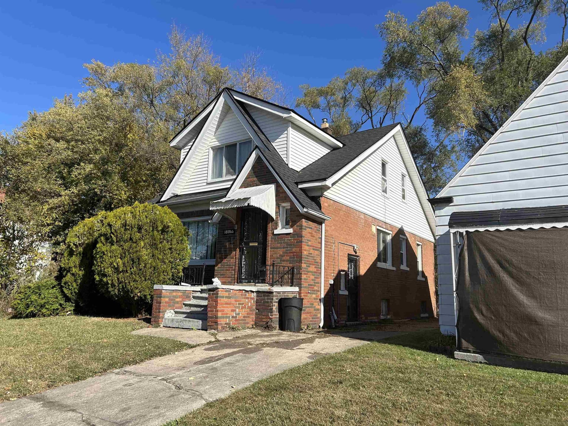 18866 Hull Street, Highland Park, MI 48203