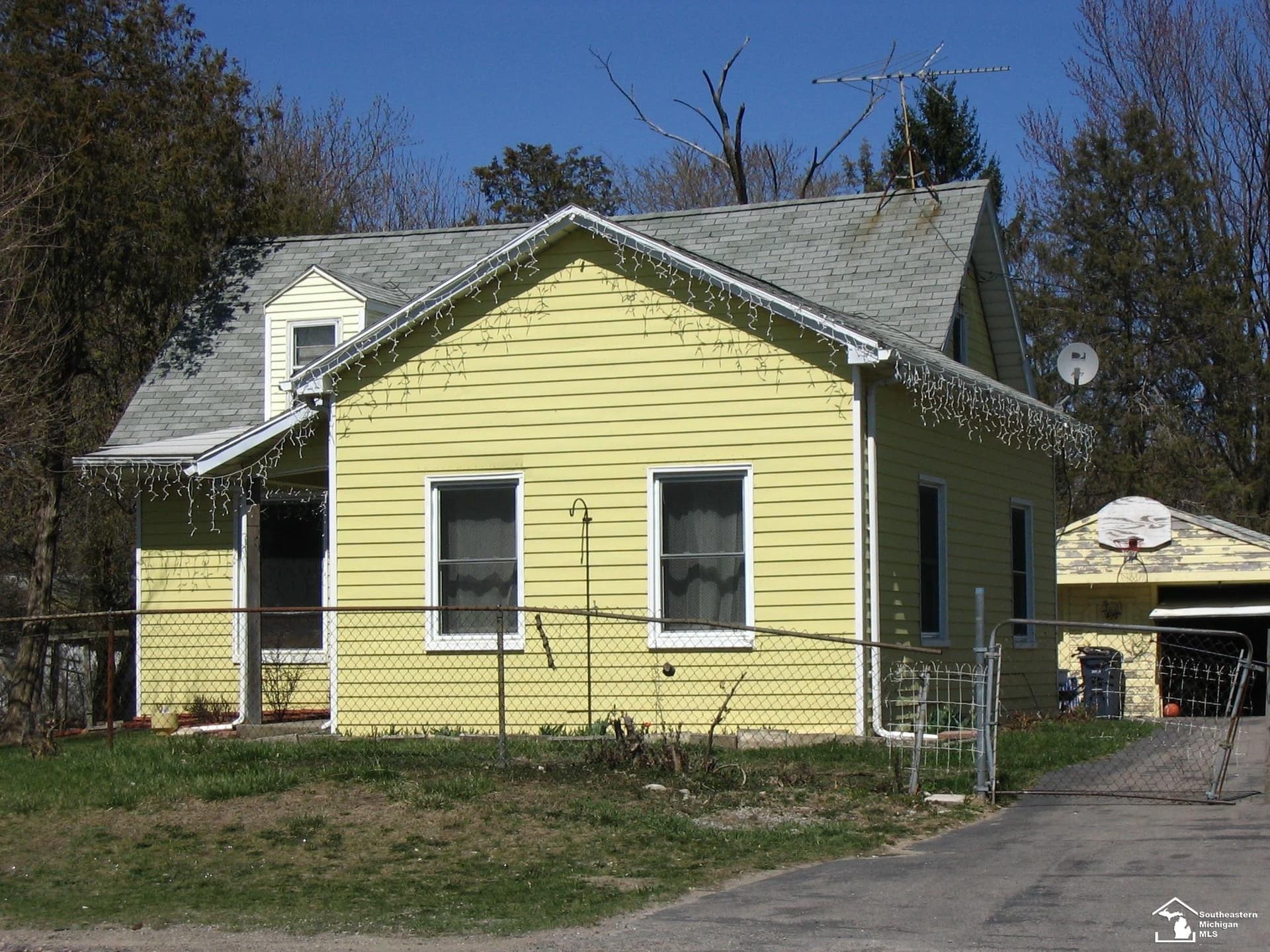 Photo 2
