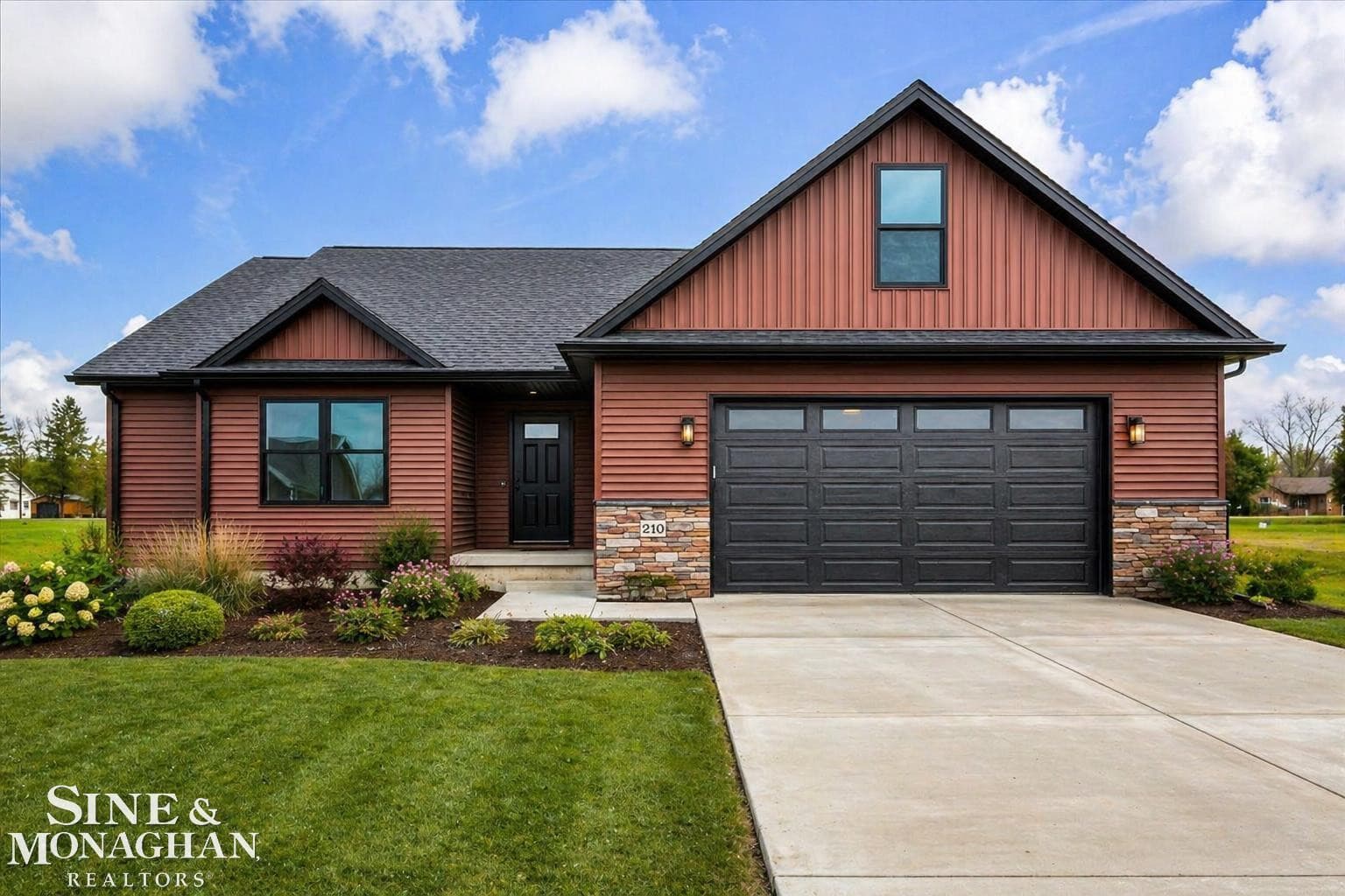 210 Oregon Avenue, Marysville, MI 48040