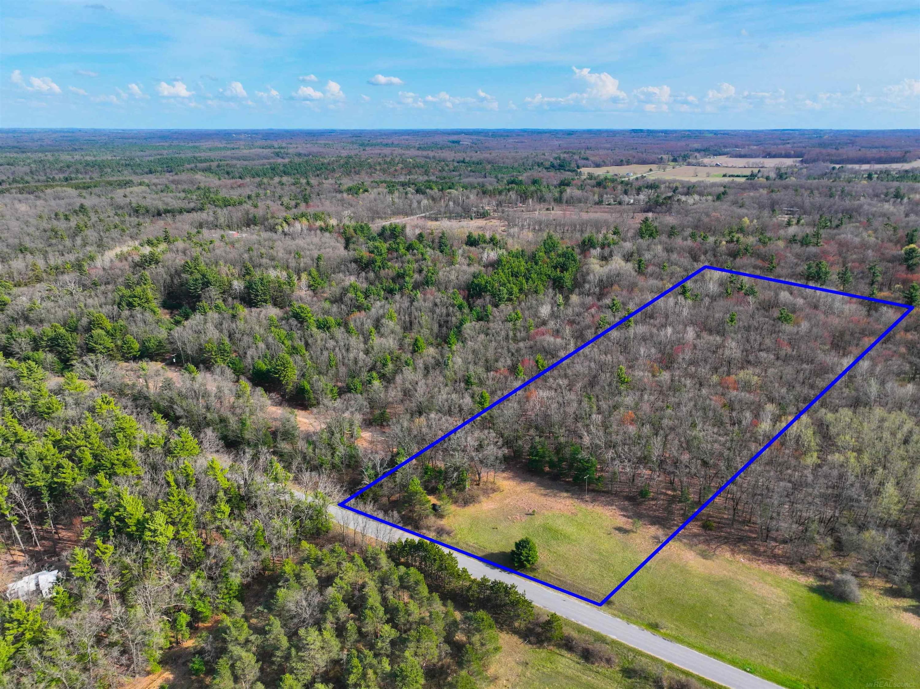 TBD E 72nd Street, Newaygo, MI 49337