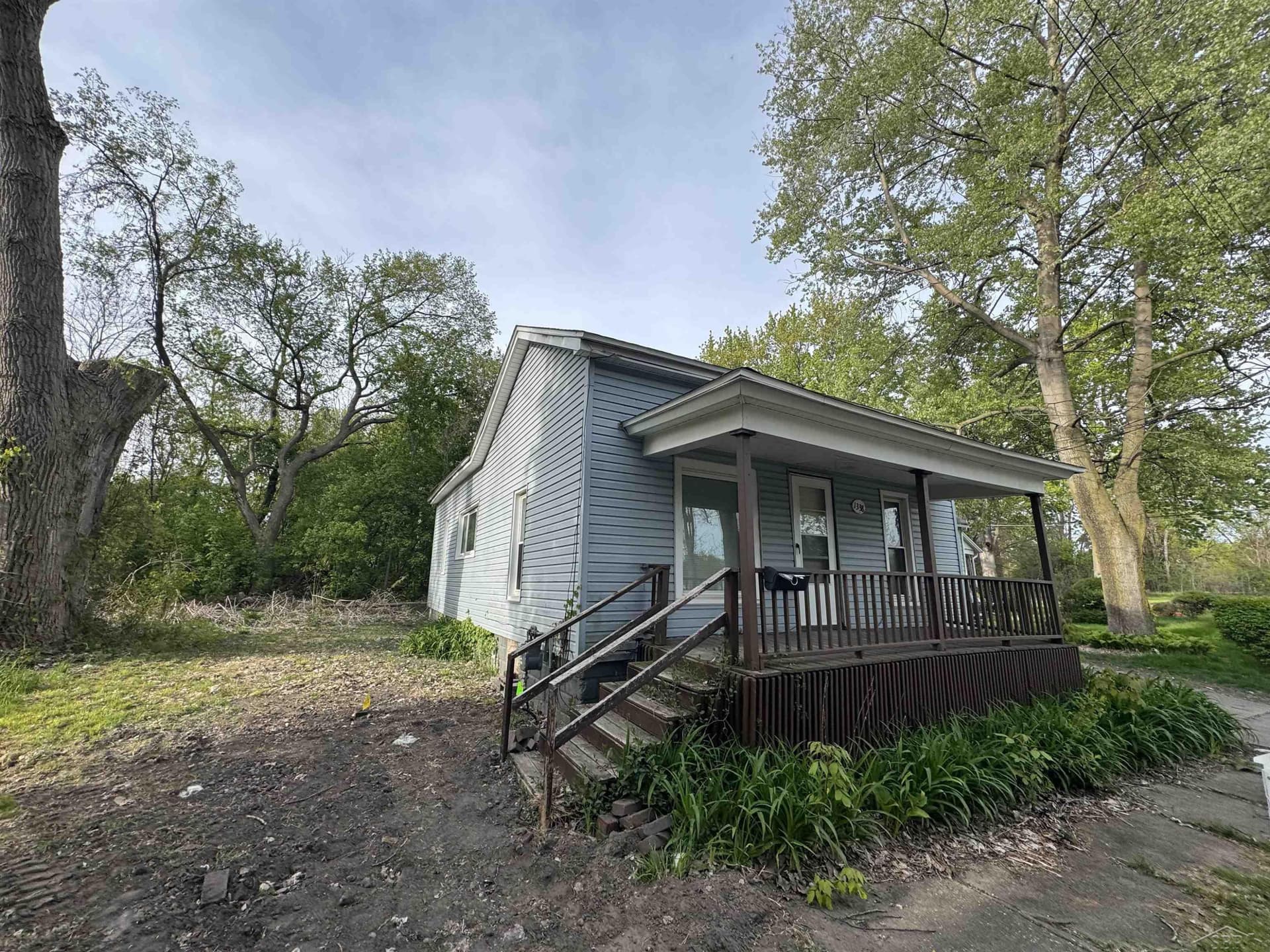 1338 Sears Street, Saginaw, MI 48601