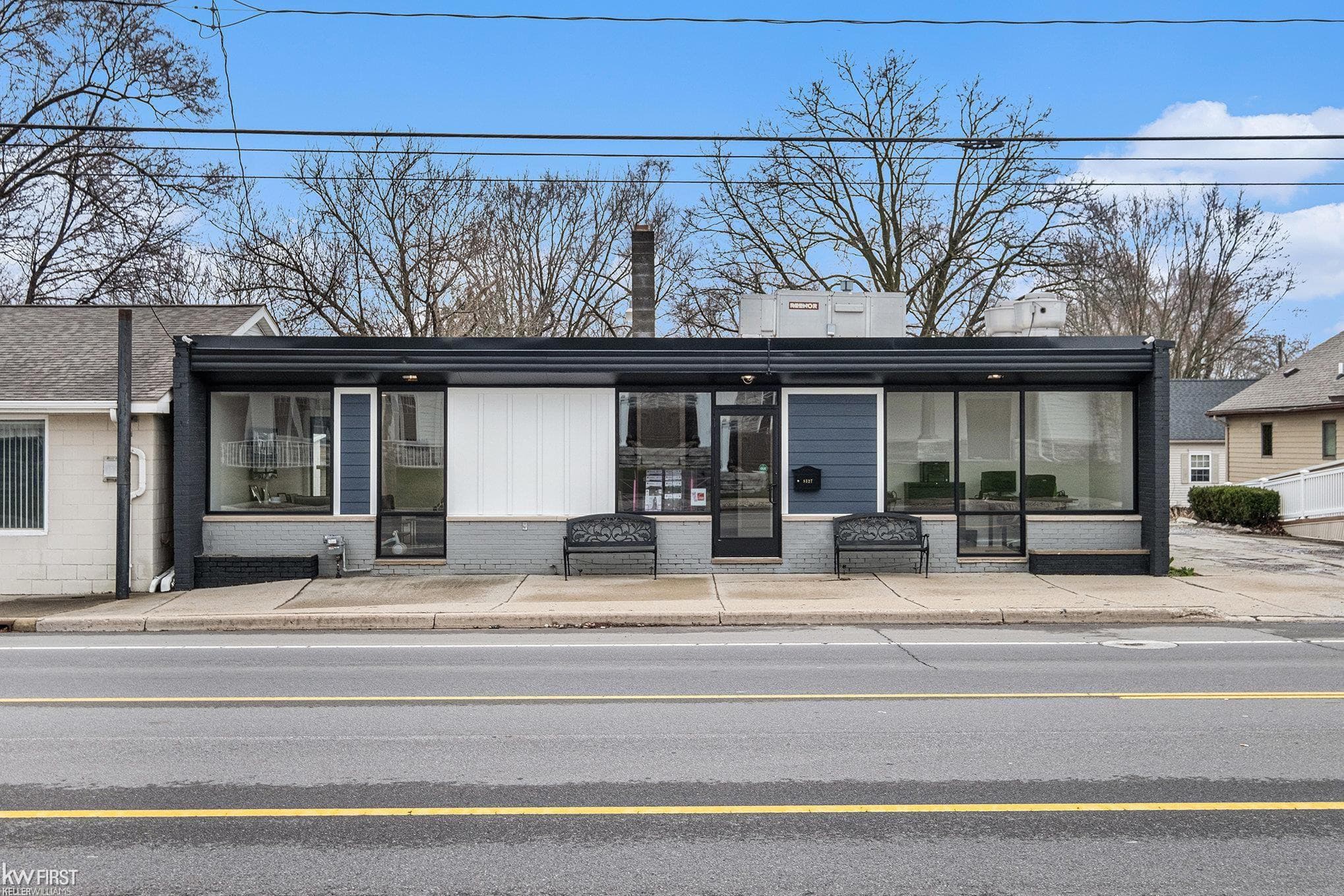 8127 Miller Road, Swartz Creek, MI 48473