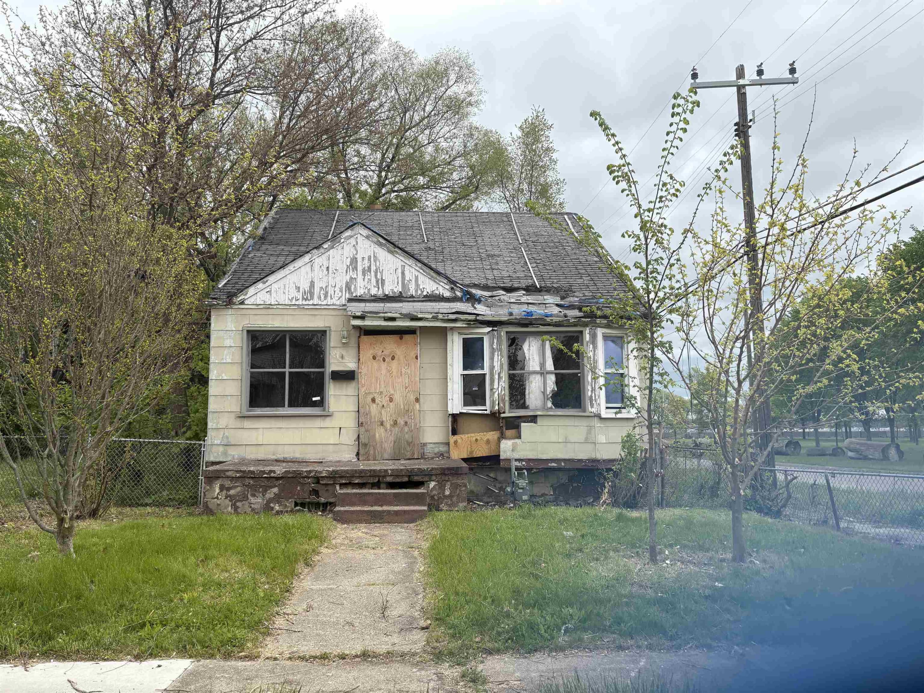 20200 Syracuse Street, Detroit, MI 48234