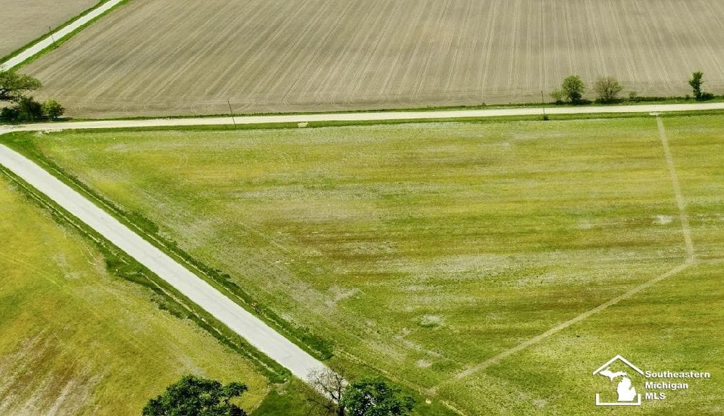 00 Fay Road, Carleton, MI 48117