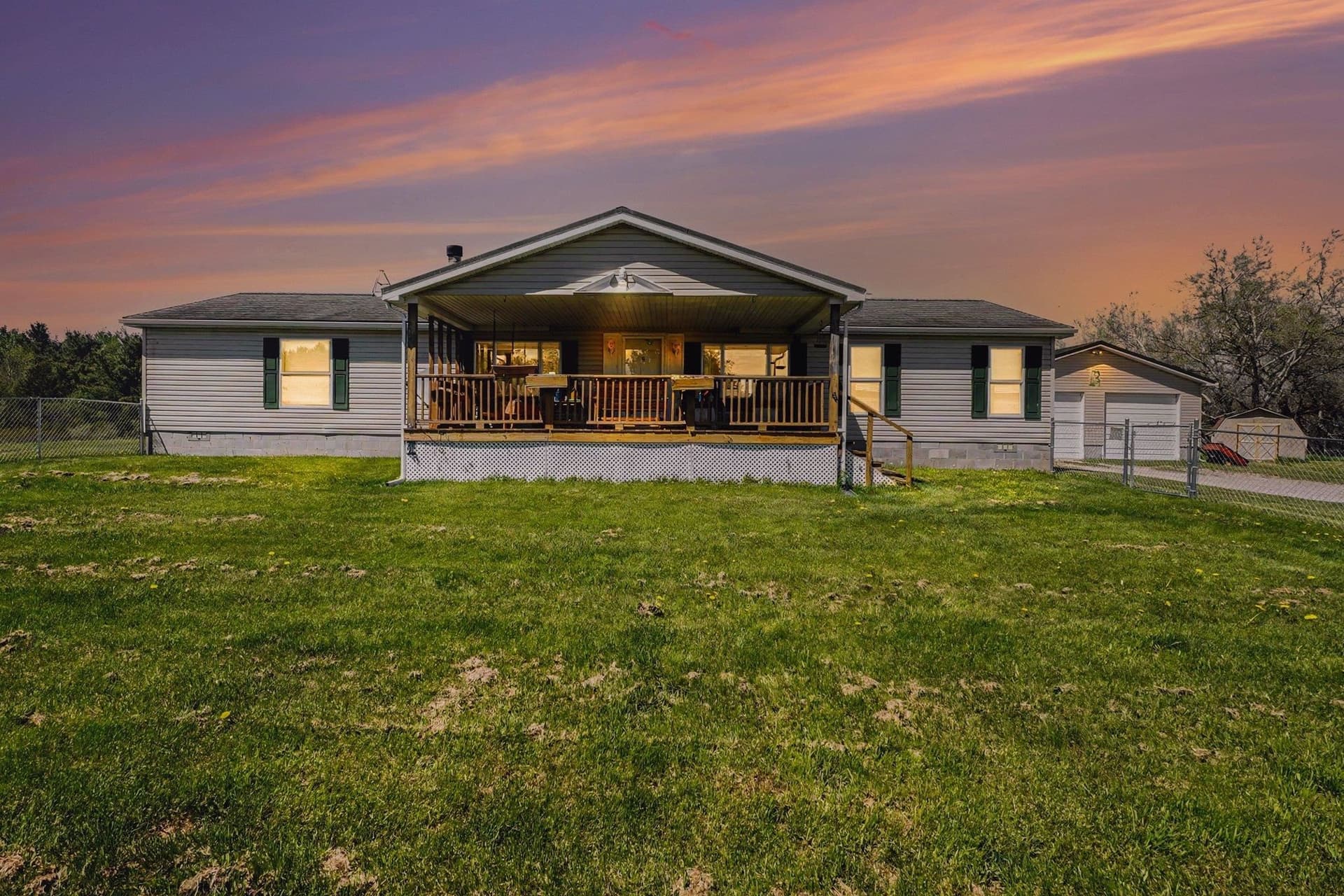 6612 Terry Lane, Hale, MI 48739