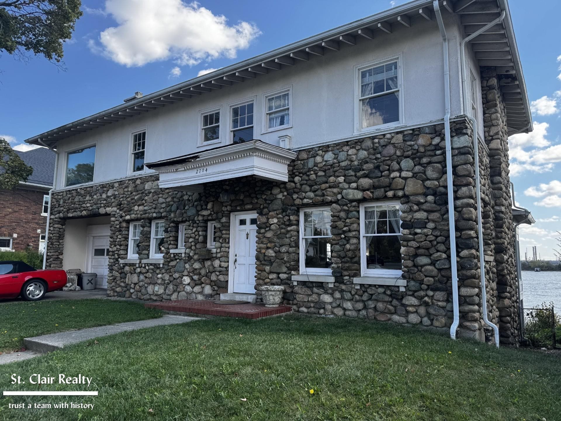 2704 Military Street, Port Huron, MI 48060