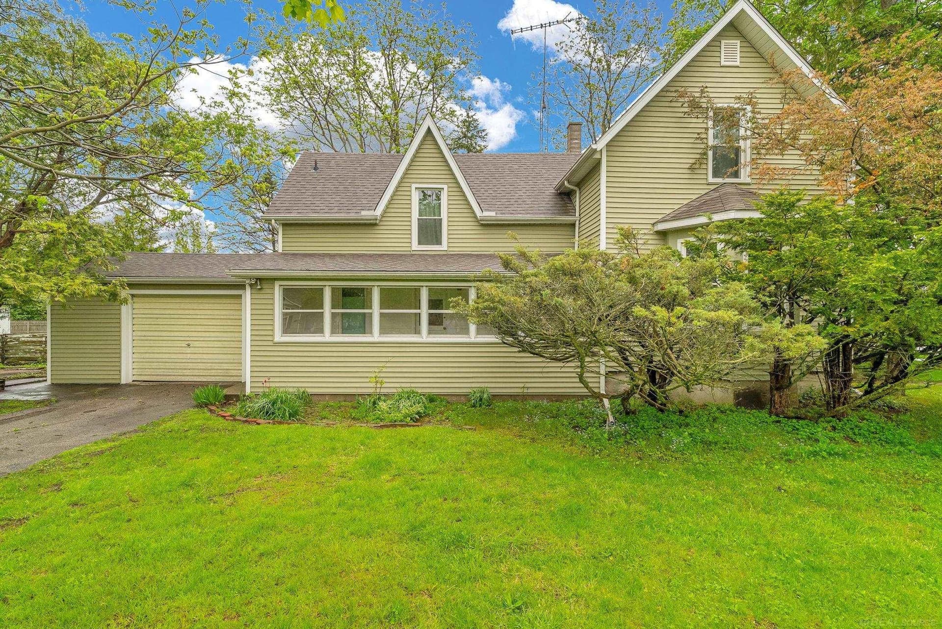 7153 Lake Street, Lexington, MI 48450