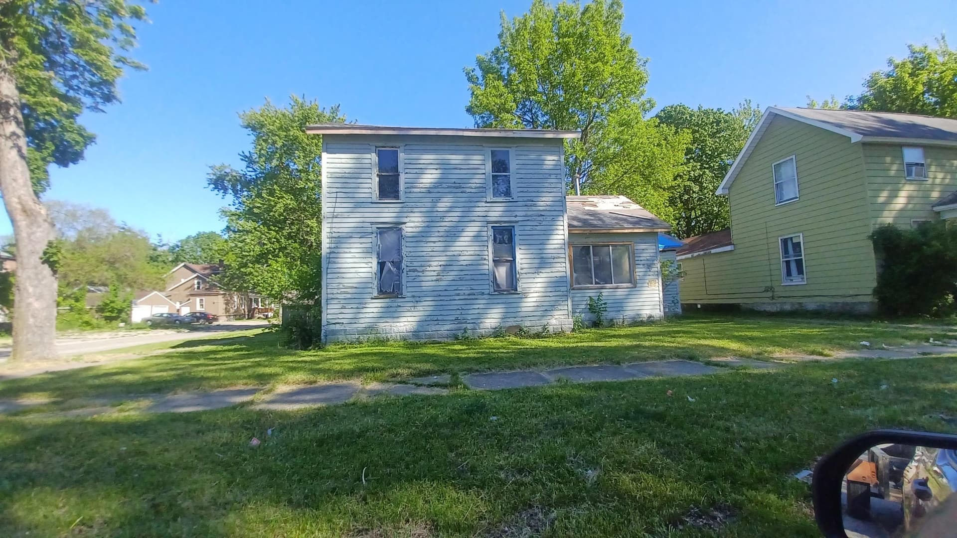 921 Monroe Street, Saginaw, MI 48602