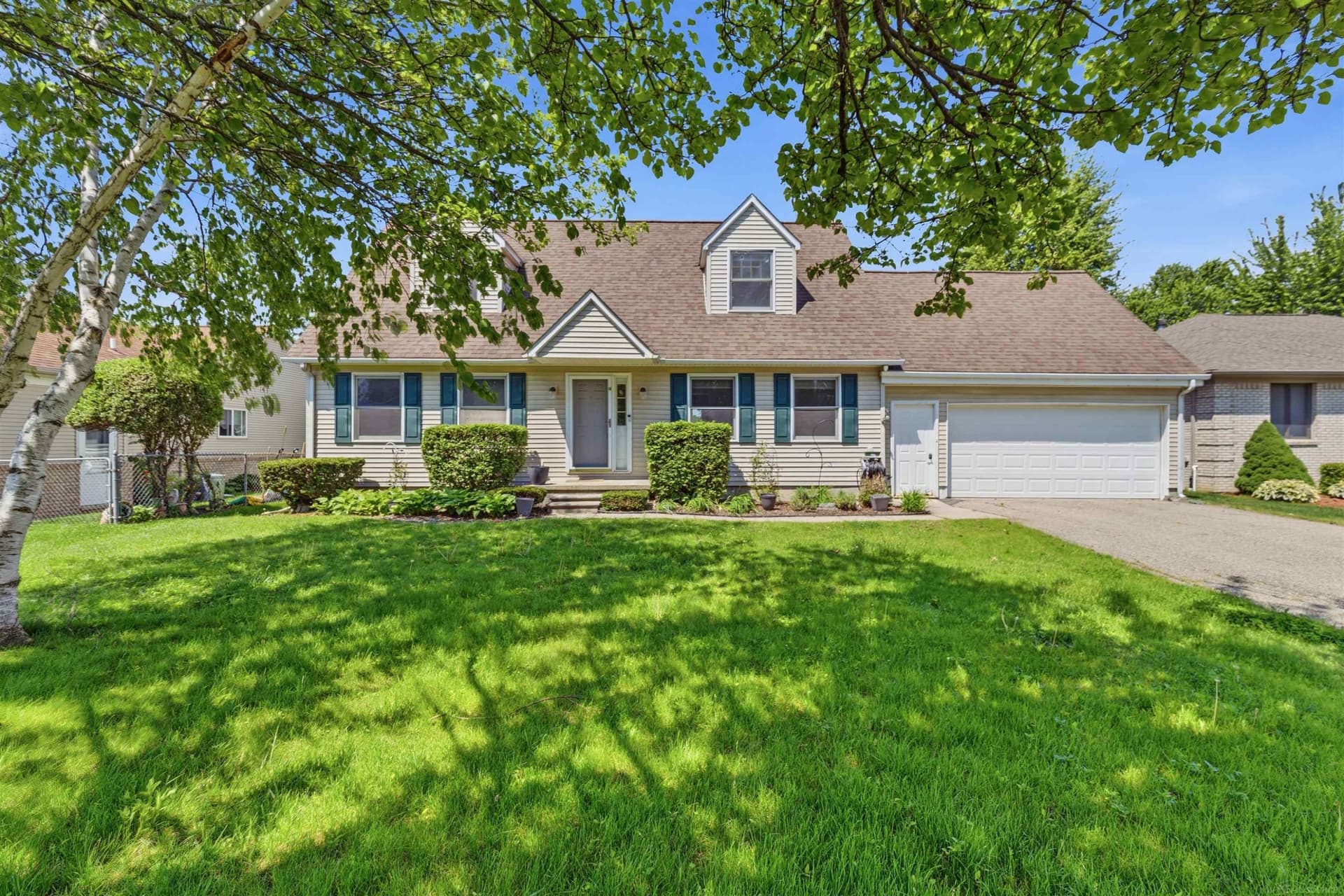 51613 Sass Road, Chesterfield, MI 48047