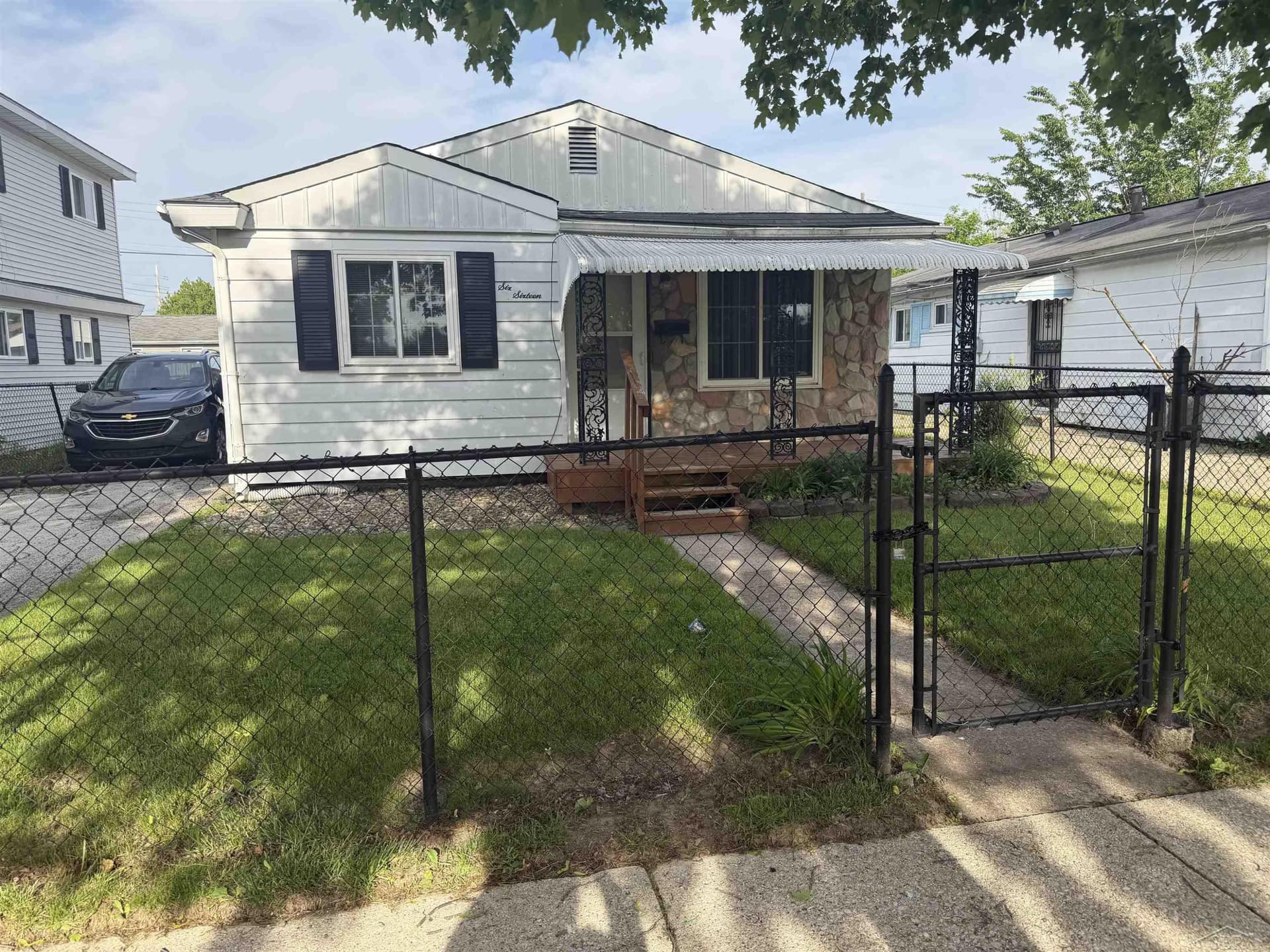 616 S 21st Street, Saginaw, MI 48601