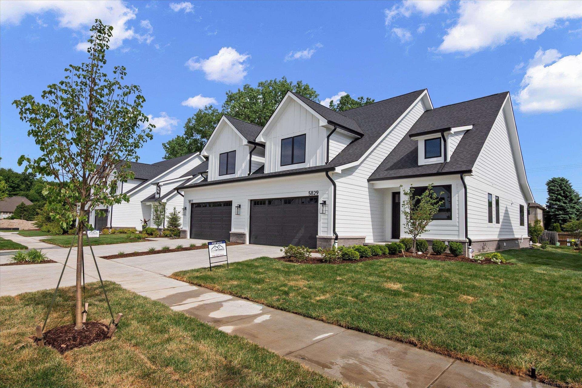 5829 Heights Drive, Unit 3 / Building 1, Sterling Heights, MI 48314