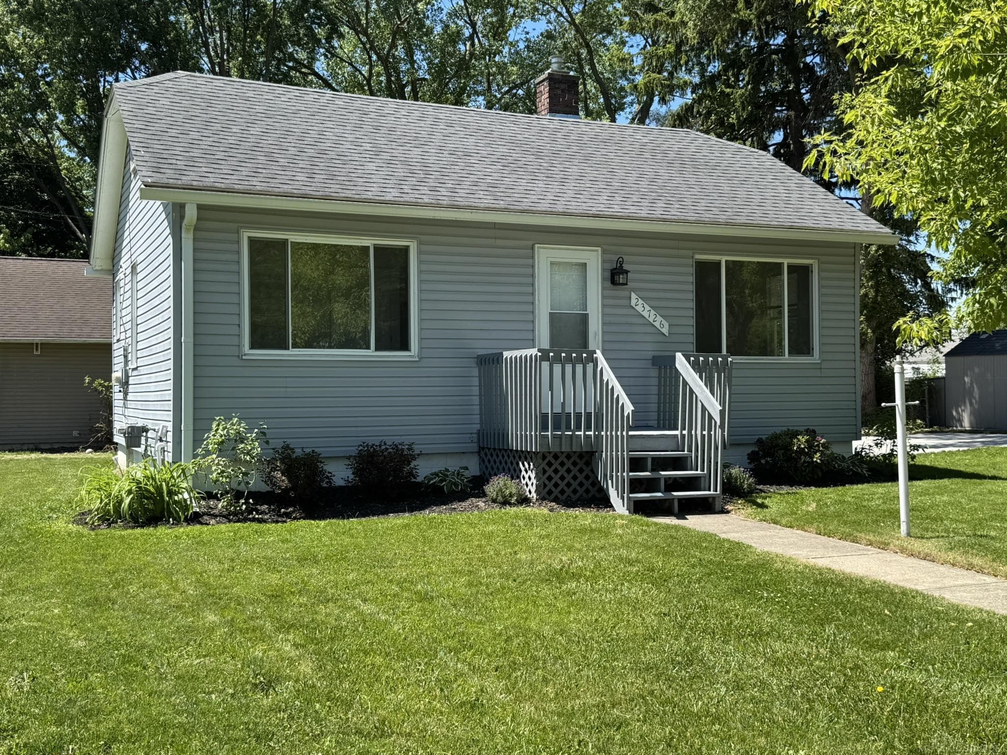 23726 Carlington Drive, Clinton Twp, MI 48036