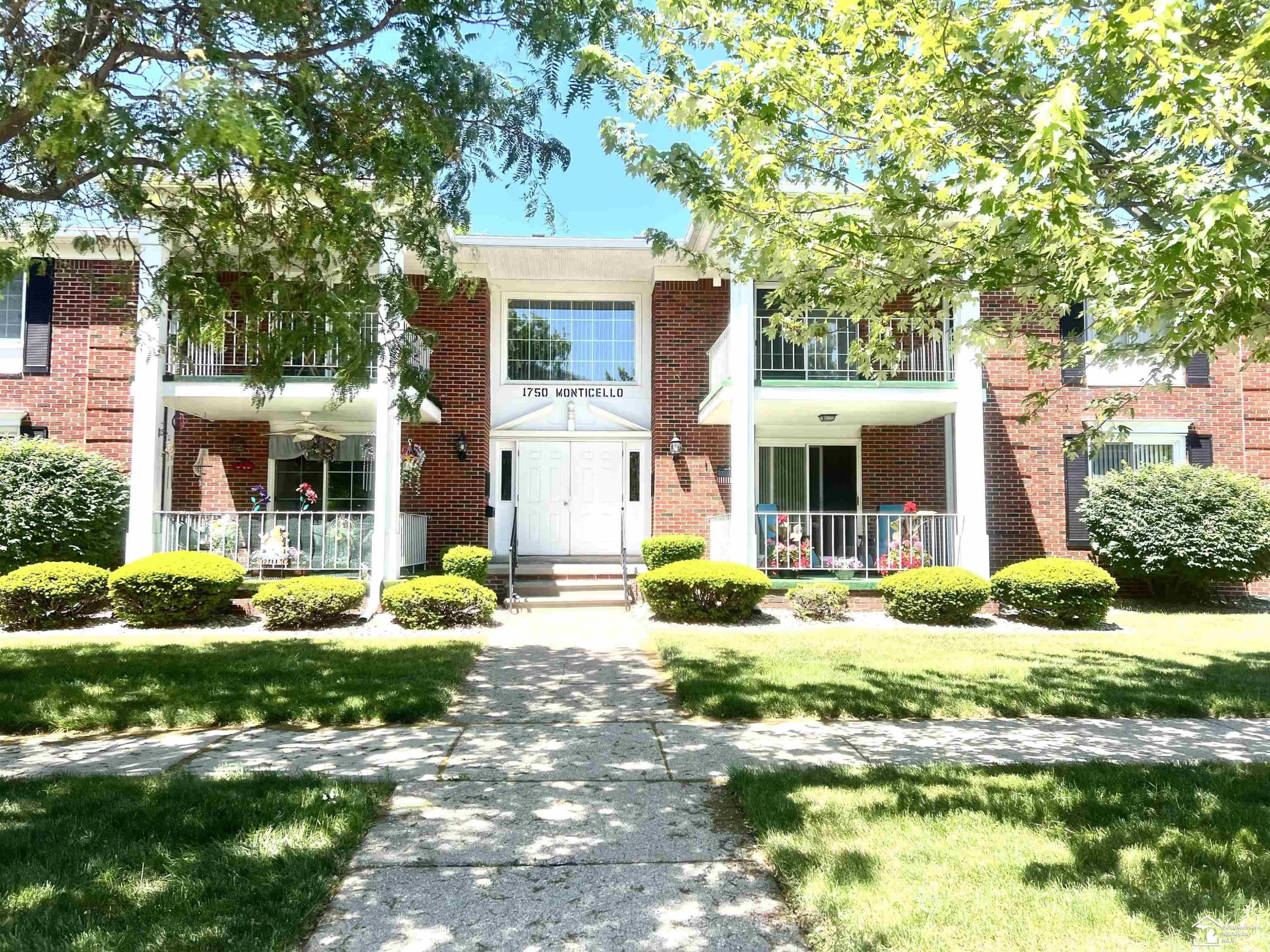 1750 monticello Street, 2, Trenton, MI 48183