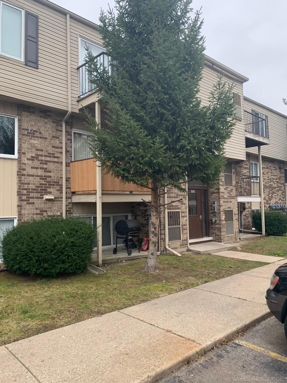 38290 fairway #148a Court, unit 148a, Clinton Twp, MI 48038