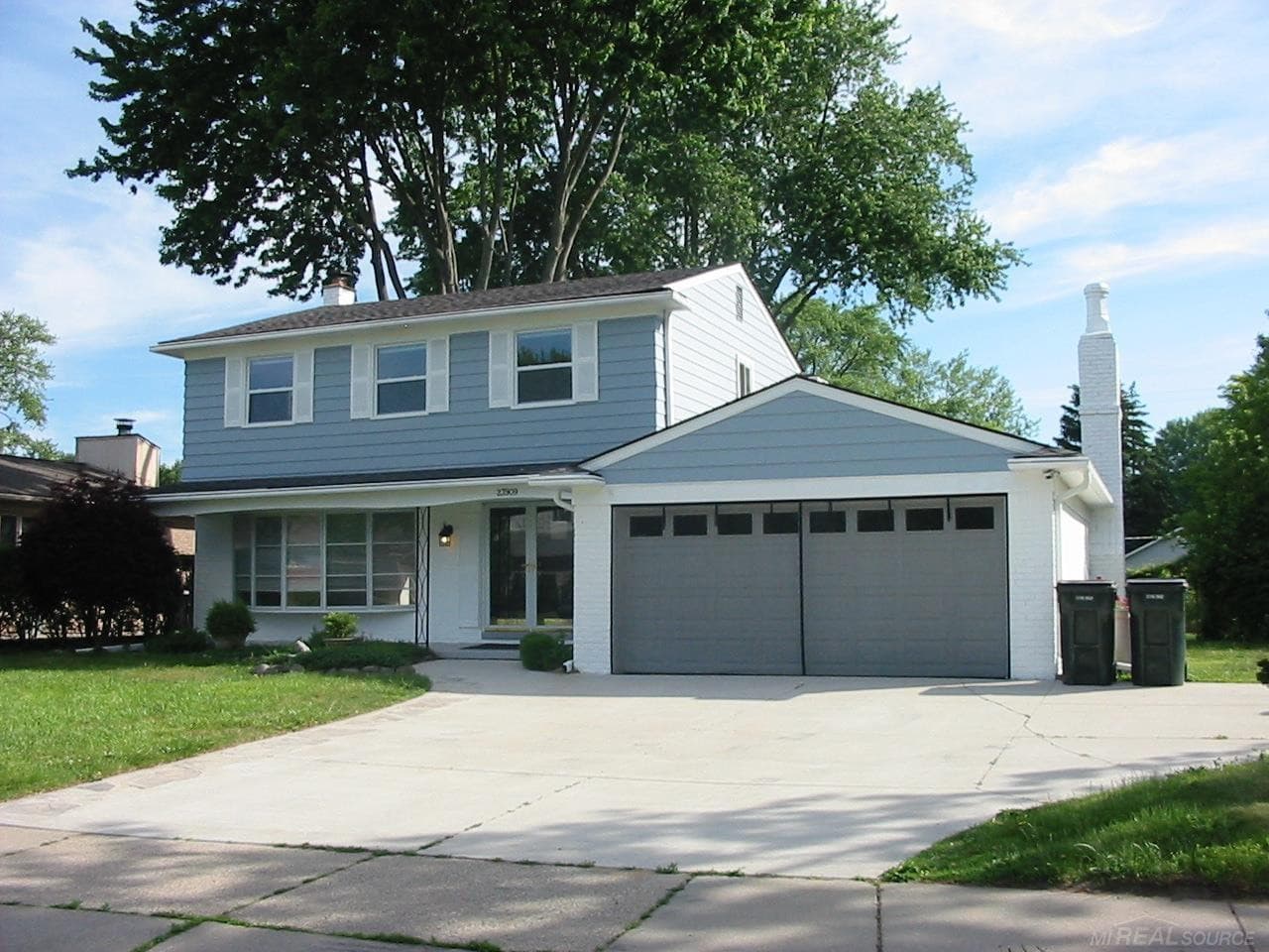 23909 Talbot Street, Saint Clair Shores, MI 48082