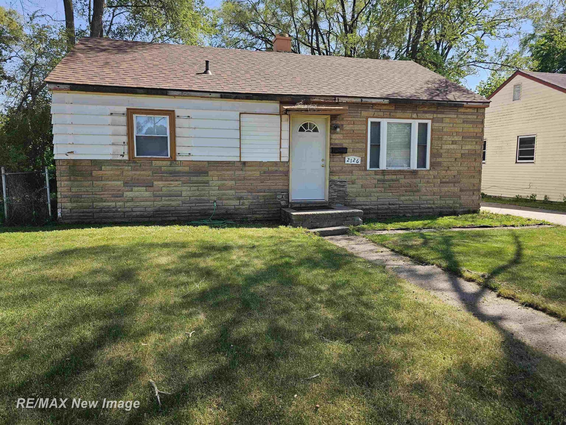 2126 Hammel Street, Saginaw, MI 48601