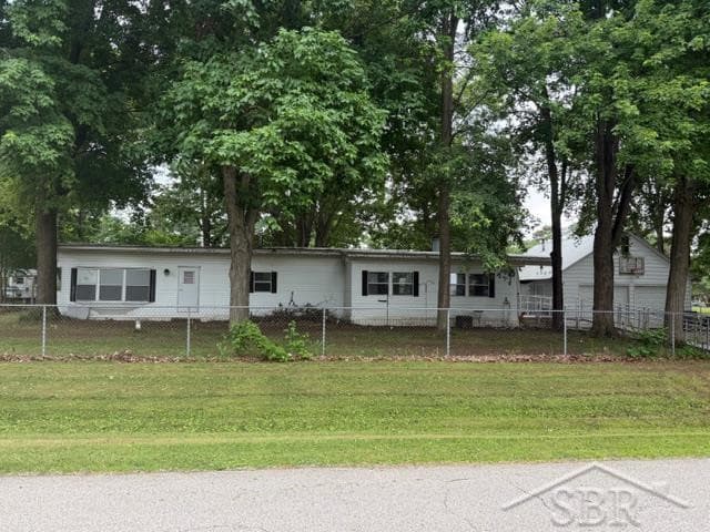 8709 Pine Court, Clio, MI 48420