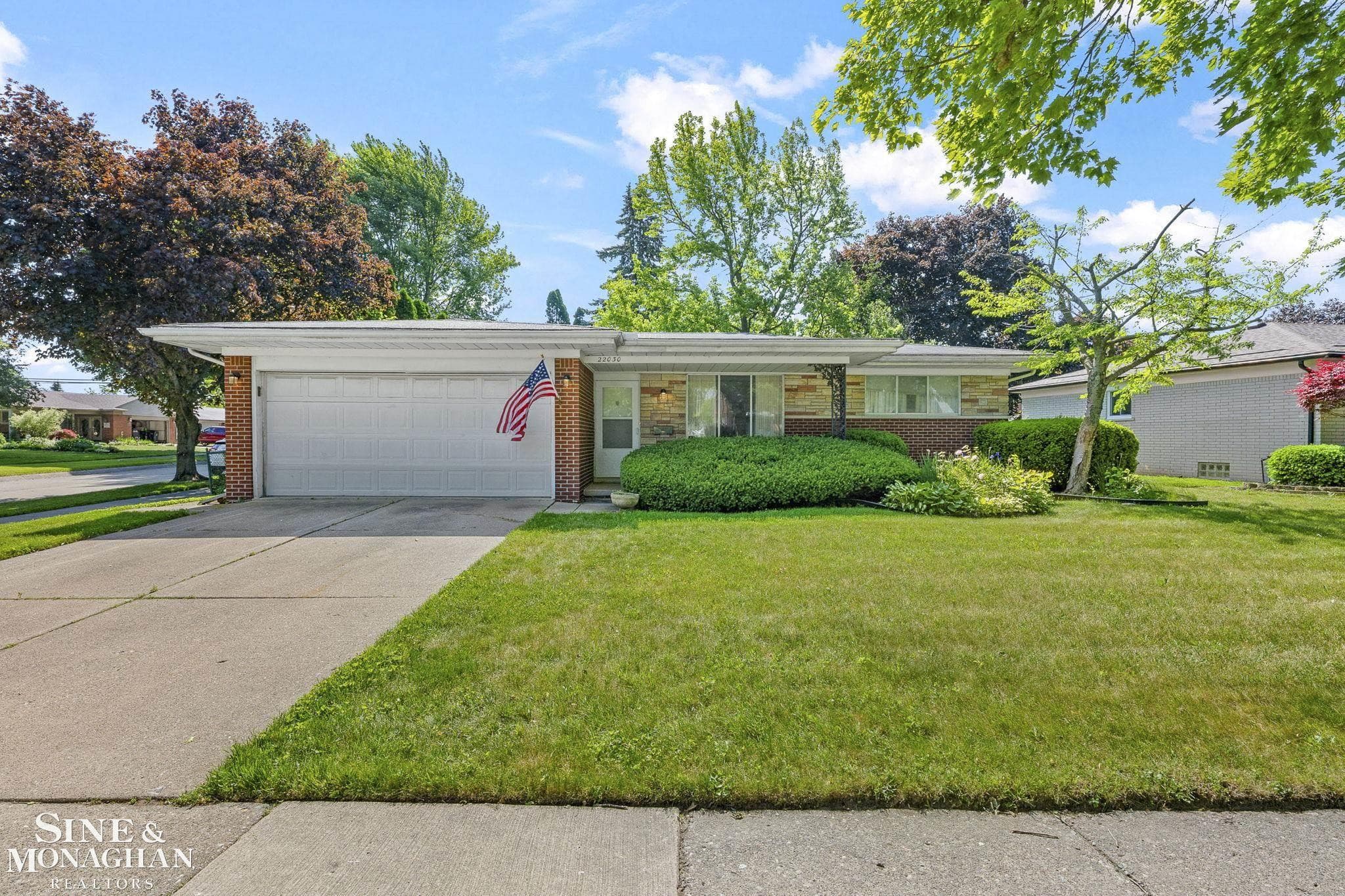 22030 Marter Road, Saint Clair Shores, MI 48080