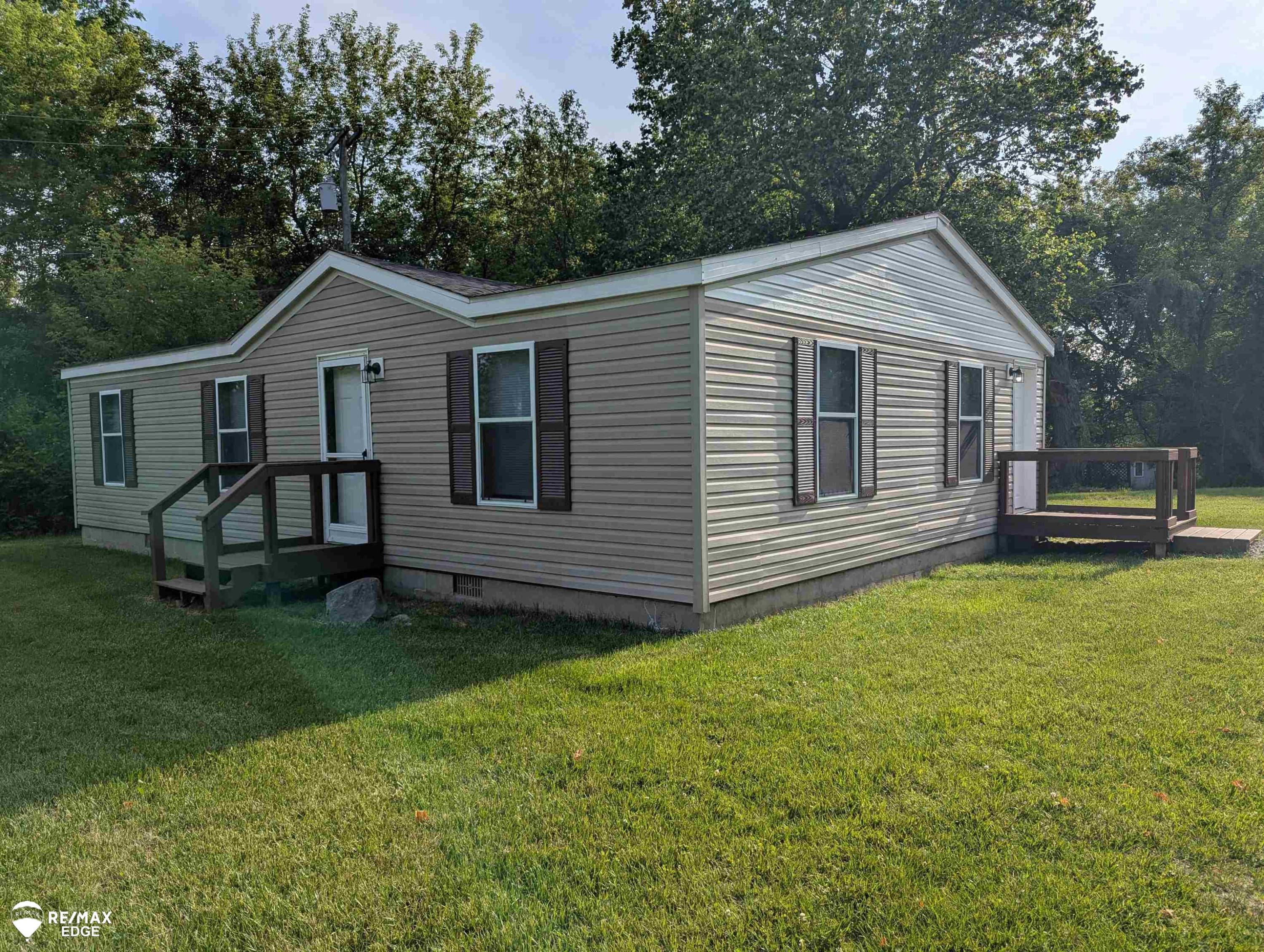 6283 Hart Lake Road, Otter Lake, MI 48464